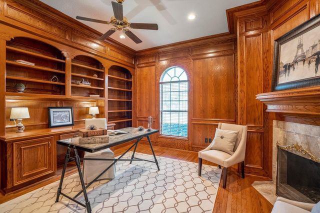 63 N Windsail Place, The Woodlands, TX 77381