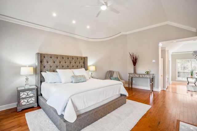 63 N Windsail Place, The Woodlands, TX 77381