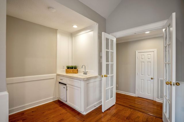 63 N Windsail Place, The Woodlands, TX 77381