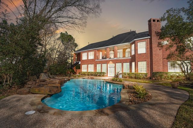 63 N Windsail Place, The Woodlands, TX 77381