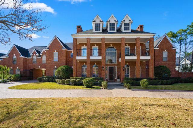 63 N Windsail Place, The Woodlands, TX 77381