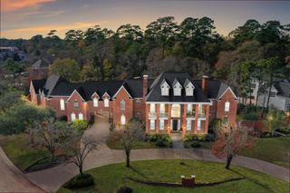 63 N Windsail Place, The Woodlands, TX 77381