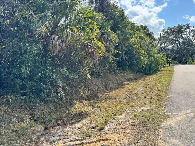 SAPELO AVENUE, North Port, FL 34286