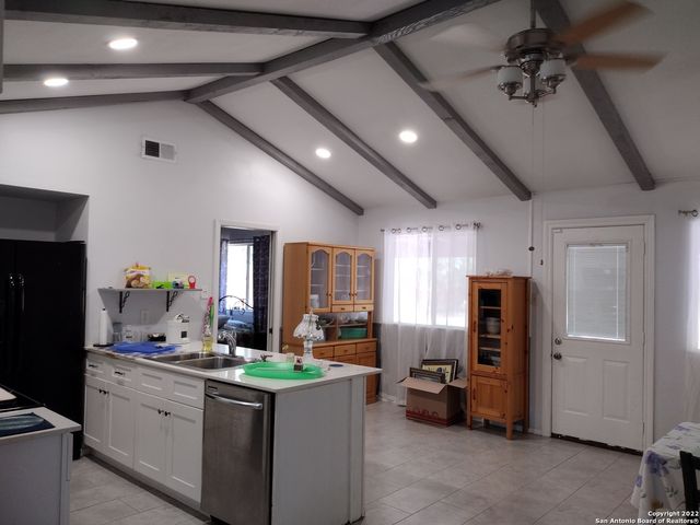 6911 Forest Grove, San Antonio, TX 78240