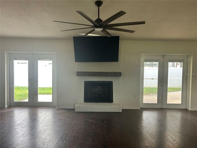 7892 SUNDOWN DRIVE N, St Petersburg, FL 33709