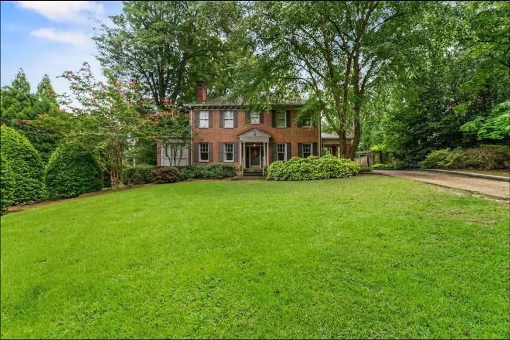 1323 Briarcliff NE Road, Atlanta, GA 30306