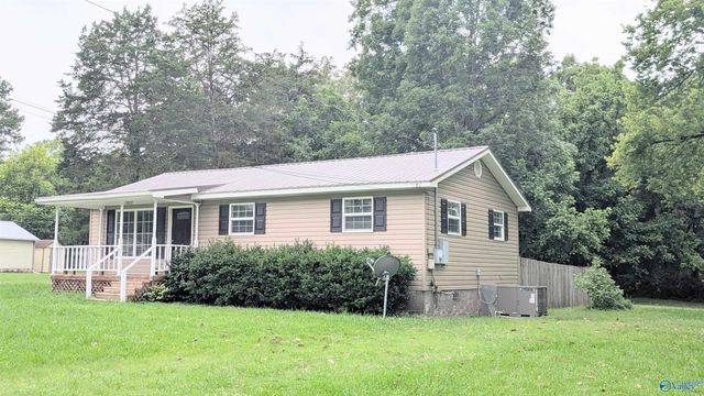 652 Jackson Trail SW, Attalla, AL 35954