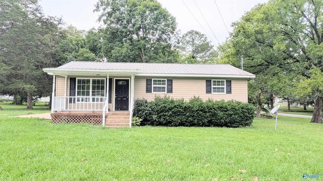 652 Jackson Trail SW, Attalla, AL 35954