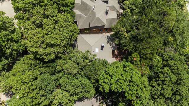 6705 Clear Springs Circle, Garland, TX 75044