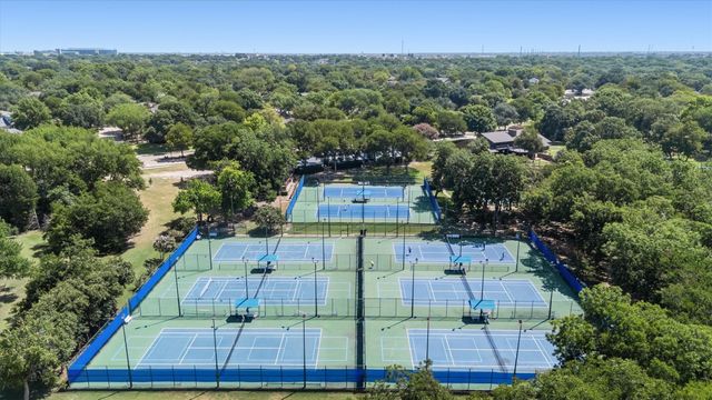 6705 Clear Springs Circle, Garland, TX 75044