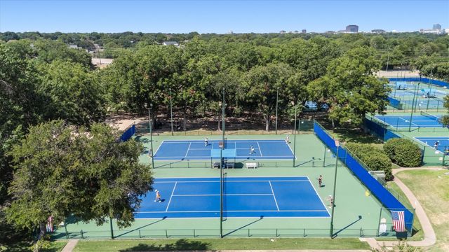 6705 Clear Springs Circle, Garland, TX 75044