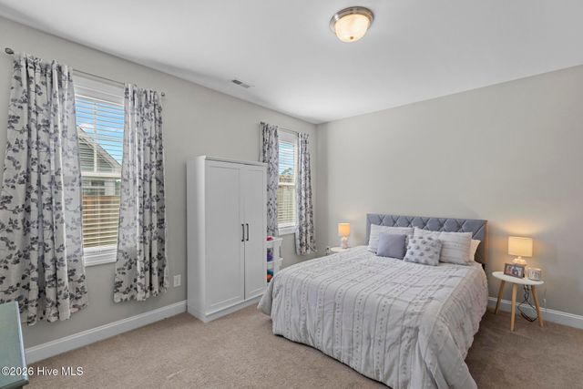 631 Aria Lane, Hubert, NC 28539