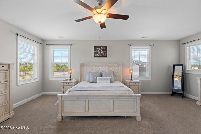 631 Aria Lane, Hubert, NC 28539