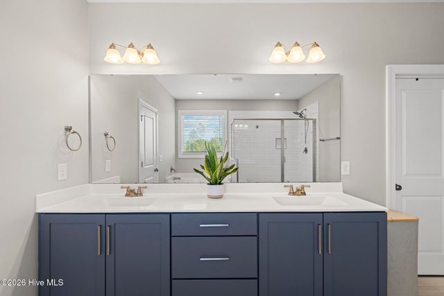 631 Aria Lane, Hubert, NC 28539