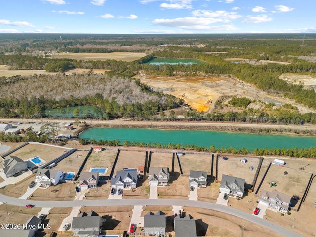 631 Aria Lane, Hubert, NC 28539