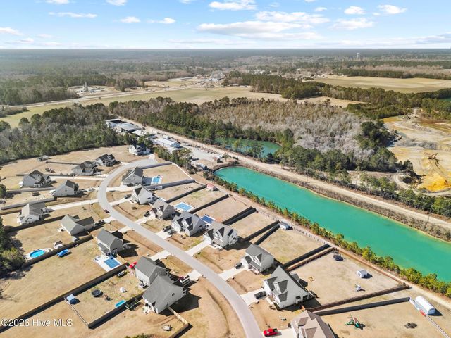 631 Aria Lane, Hubert, NC 28539