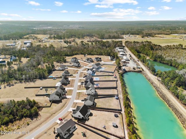 631 Aria Lane, Hubert, NC 28539