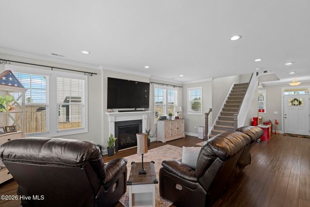 631 Aria Lane, Hubert, NC 28539