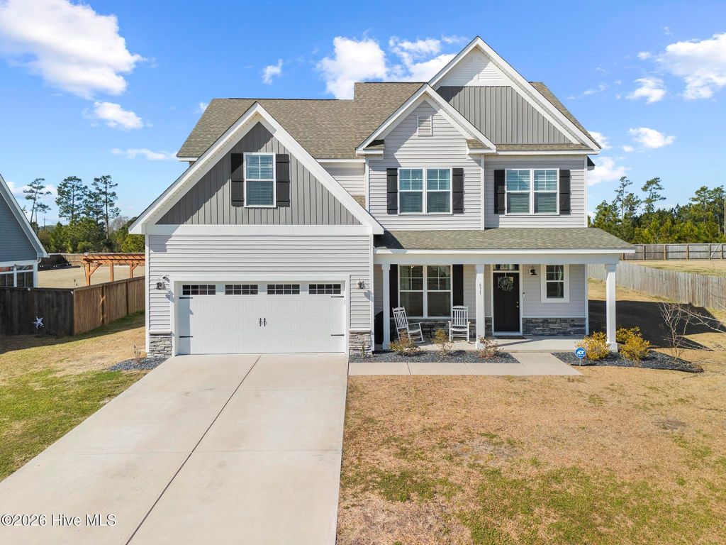 631 Aria Lane, Hubert, NC 28539