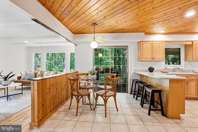 7705 IVYMOUNT TER, Rockville, MD 20854