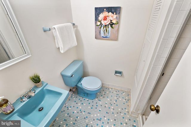 7705 IVYMOUNT TER, Rockville, MD 20854