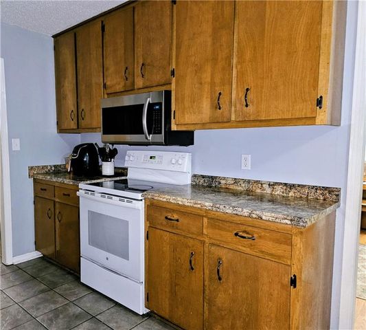 4350 Tara Drive W, Mobile, AL 36619