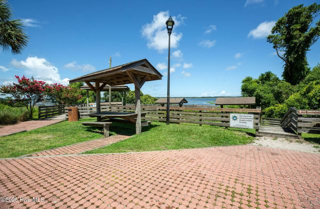 264 Surfside Landing Boulevard Lot 107, Hubert, NC 28539