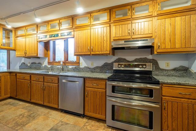 712 N 48TH AVENUE, Wausau, WI 54401