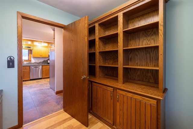 712 N 48TH AVENUE, Wausau, WI 54401