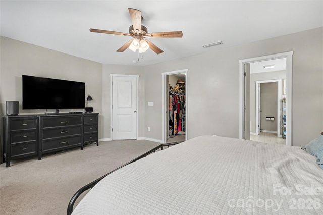 11739 Tribal Drive, Charlotte, NC 28214