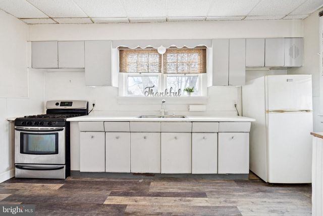 554 N THIRD ST, Vineland, NJ 08360