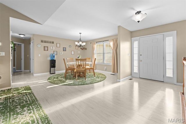 1036 Ridgewood Farms Road, Farmington, MO 63640