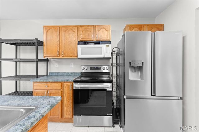 1036 Ridgewood Farms Road, Farmington, MO 63640