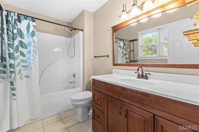 1036 Ridgewood Farms Road, Farmington, MO 63640