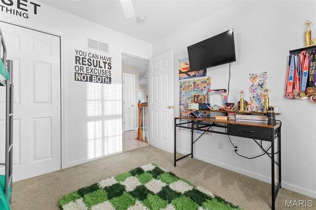 1036 Ridgewood Farms Road, Farmington, MO 63640
