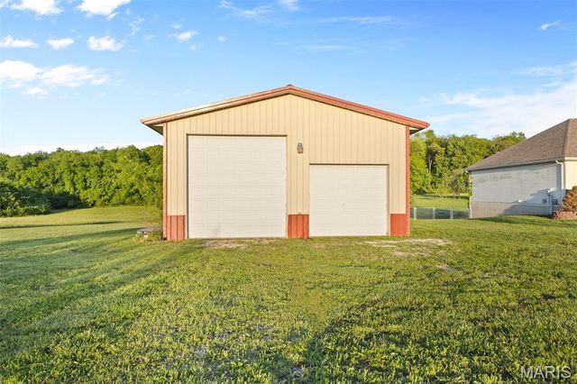 1036 Ridgewood Farms Road, Farmington, MO 63640
