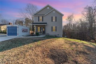 201 Hendrix Drive, Kernersville, NC 27284