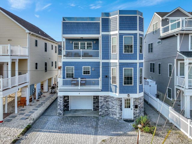 5 Fielder Avenue, Ortley Beach, NJ 08751