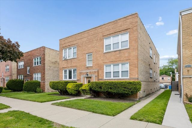 2626 W Balmoral Avenue 201, Chicago, IL 60625
