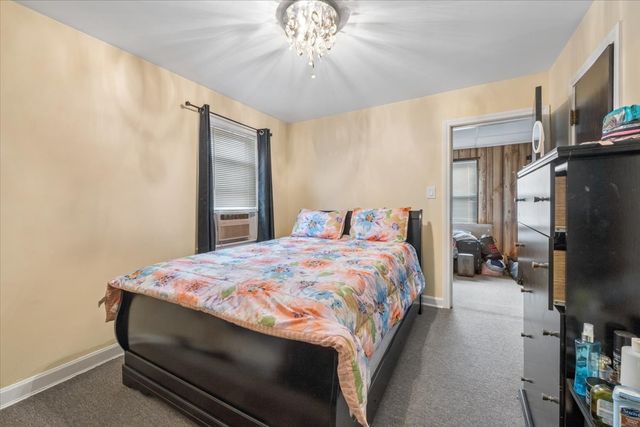 2626 W Balmoral Avenue 201, Chicago, IL 60625