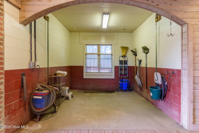 300 Good Barn Road, Vass, NC 28394