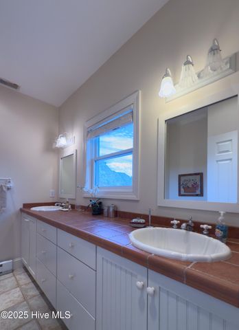 300 Good Barn Road, Vass, NC 28394