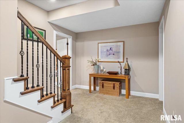 1705 Interlacken Road, Springfield, IL 62704