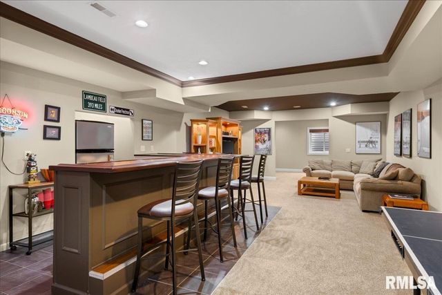 1705 Interlacken Road, Springfield, IL 62704