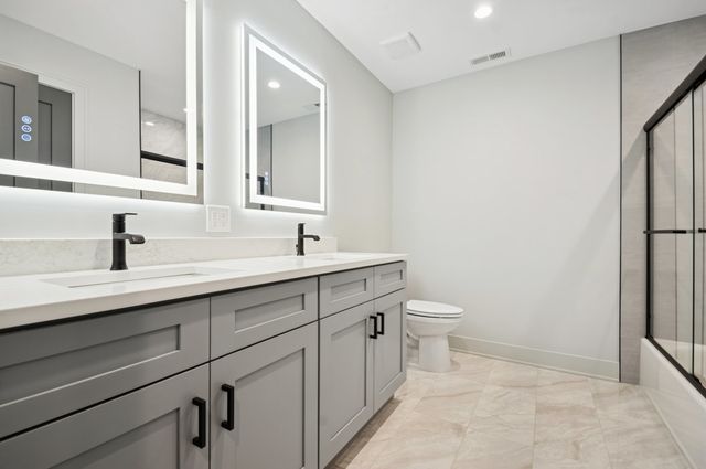 11036 Austin Avenue, Chicago Ridge, IL 60415