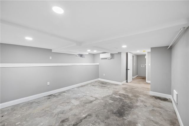 370 Pleasant Street, Pawtucket, RI 02860