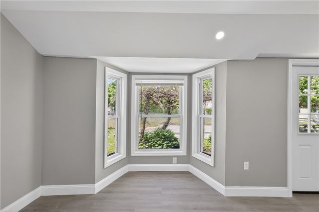 370 Pleasant Street, Pawtucket, RI 02860