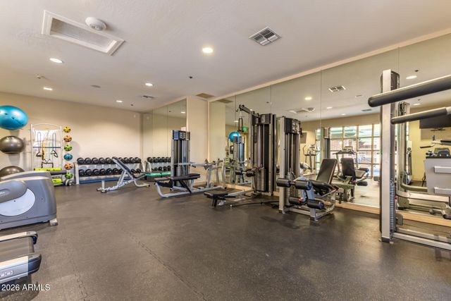 2302 N CENTRAL Avenue 404, Phoenix, AZ 85004