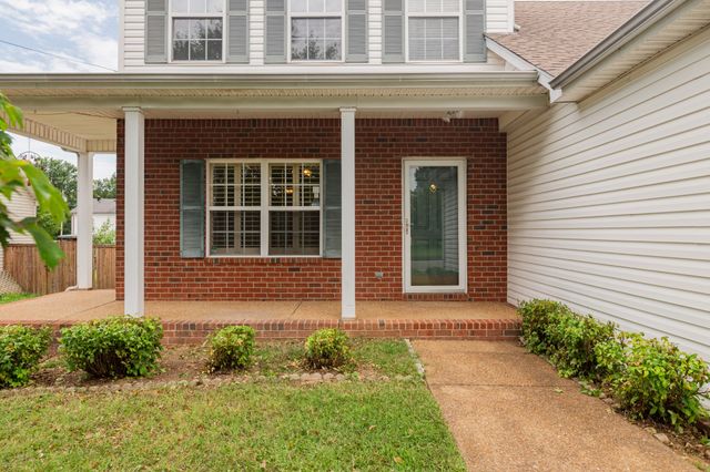1313 Lady Ct, Nashville, TN 37214