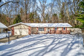 604 E Muskegon Avenue, Whitehall City, MI 49461